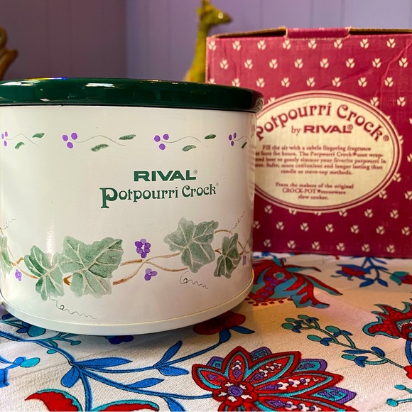 Vintage Accents Vintage 98s New Rival Potpourri Crock Electric